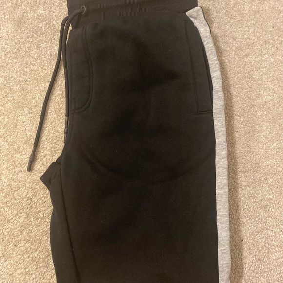 GUESS JOGGERS - Picture 2 of 2